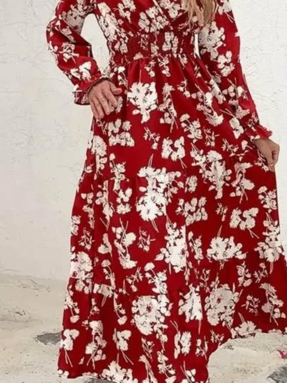 Ladies XL Red & white floral print dress 12.00